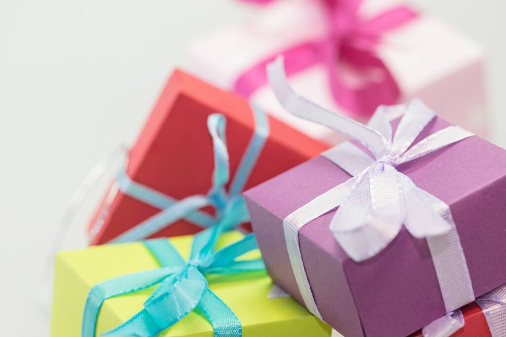 長寿の祝い プレゼント、年齢によって渡す色のこと知ってる？