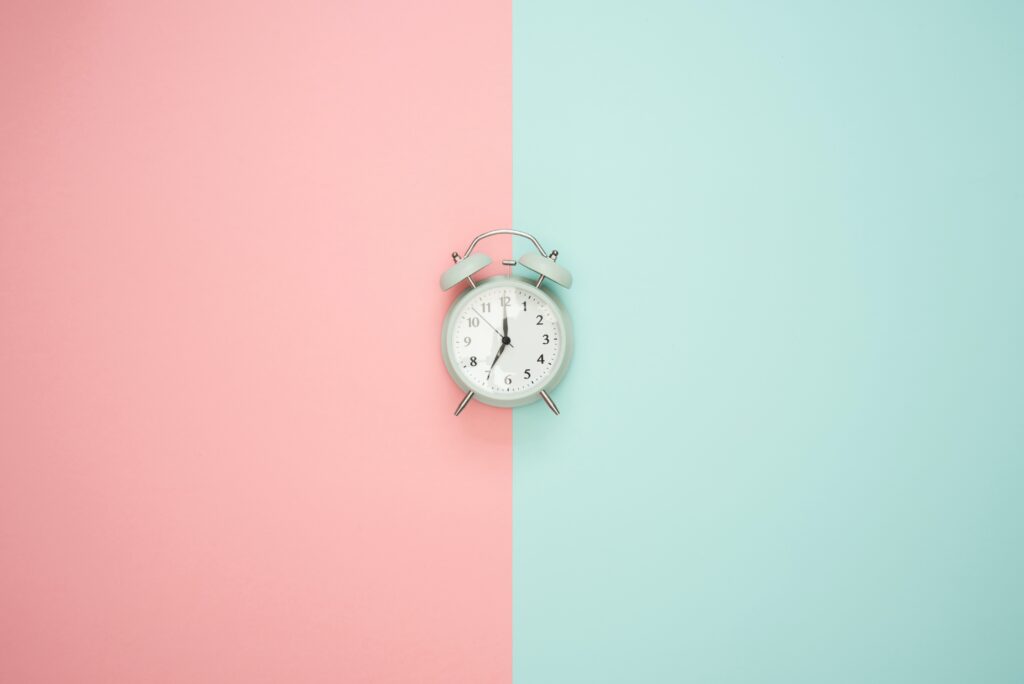 朝の5つの習慣で人生を変える方法