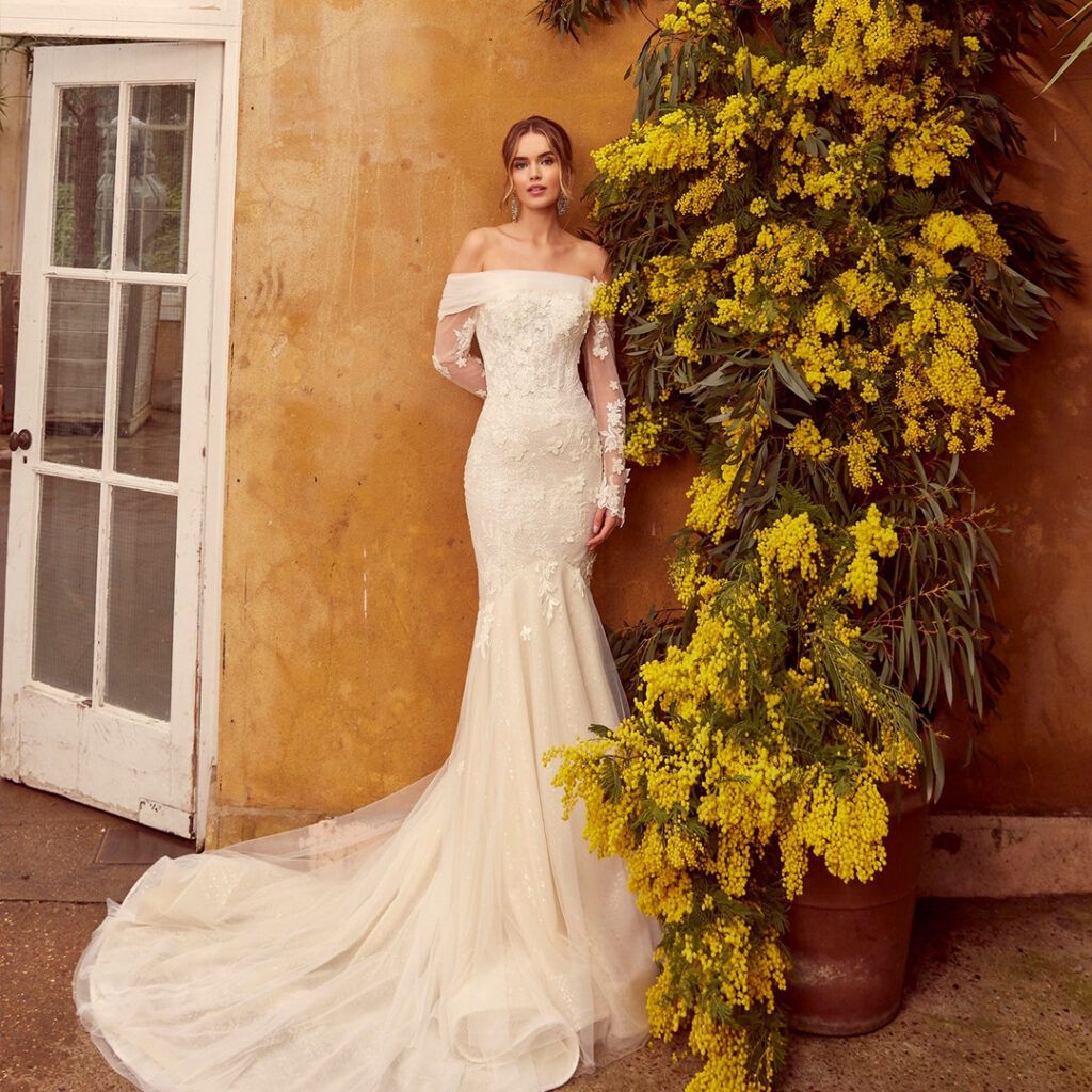 結婚記念日に贈るパリウェディングフォト自由の旅